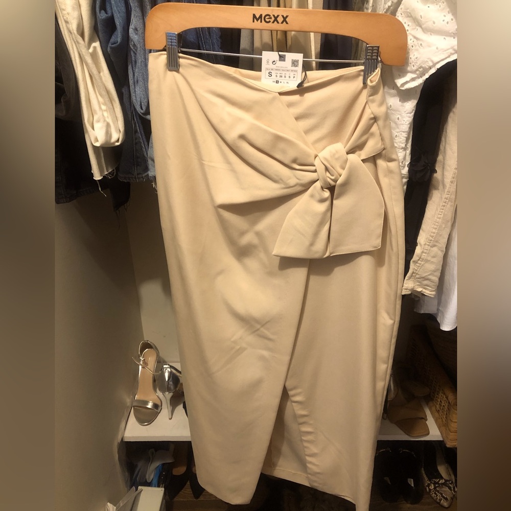 Zara midi skirt